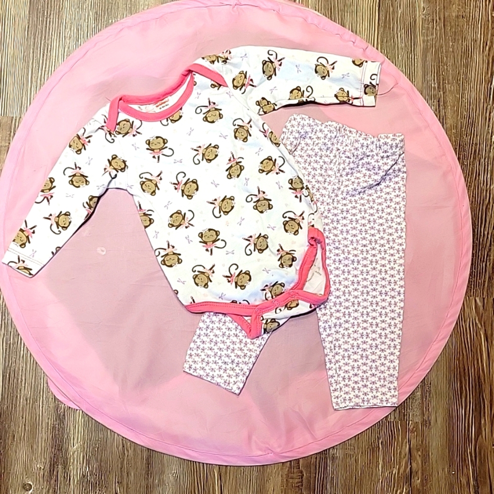 Baby clothes